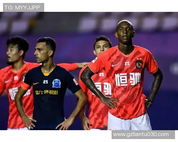 中国足球明星盘点与他们的辉煌成就及影响力分析