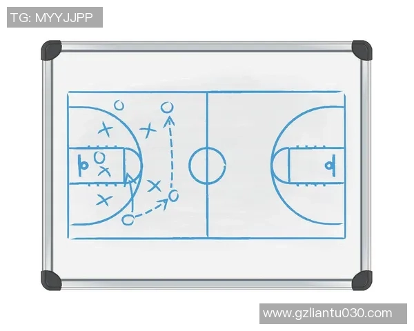 武汉篮球队整体压制分析:战术布局与球员表现的深度解读 武汉篮球队整体压制分析:战术布局与球员表现的深度解读